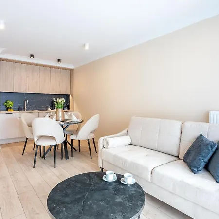 Apartment In Den Sun Towers Am