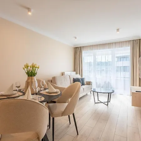 In Den Sun Towers Am Apartment